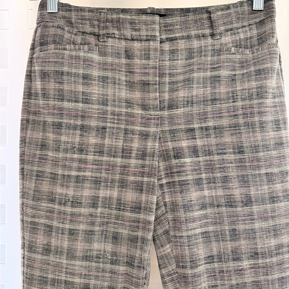 White House Black Market Slim Ankle Plaid Pants in Gray with Pink Trim